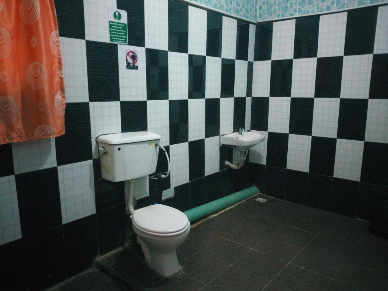 Crown Hotel Ibadán Habitación foto